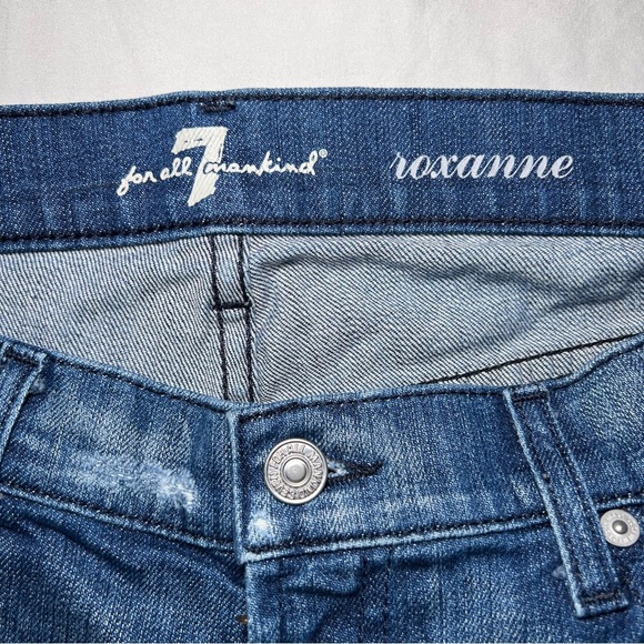 7 For All Mankind Roxanne Cropped Raw Hem Low Rise Jeans Distressed - Picture 8 of 10